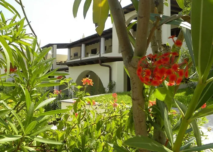 Borgo Eolie Hotel 3*