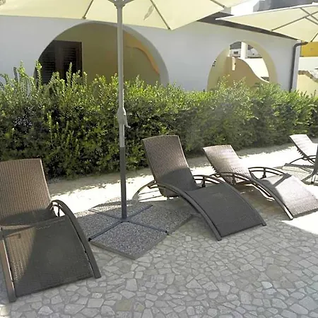 Hotel Borgo Eolie 3*