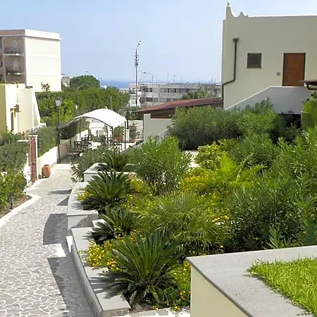 Hotel Borgo Eolie