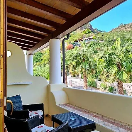 Borgo Eolie Hotel 3*