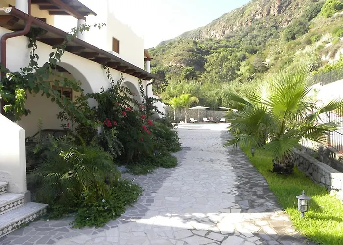 Borgo Eolie 3* Липари